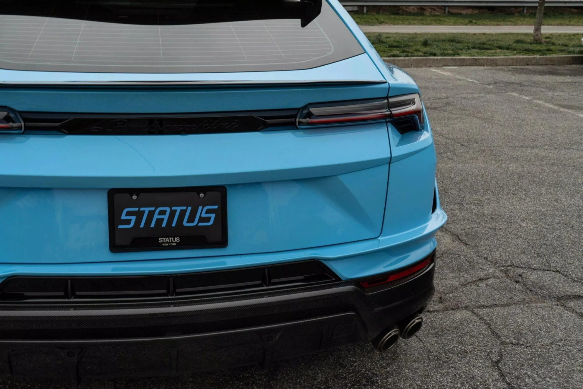 2023 Lamborghini Urus Performante | duPont REGISTRY