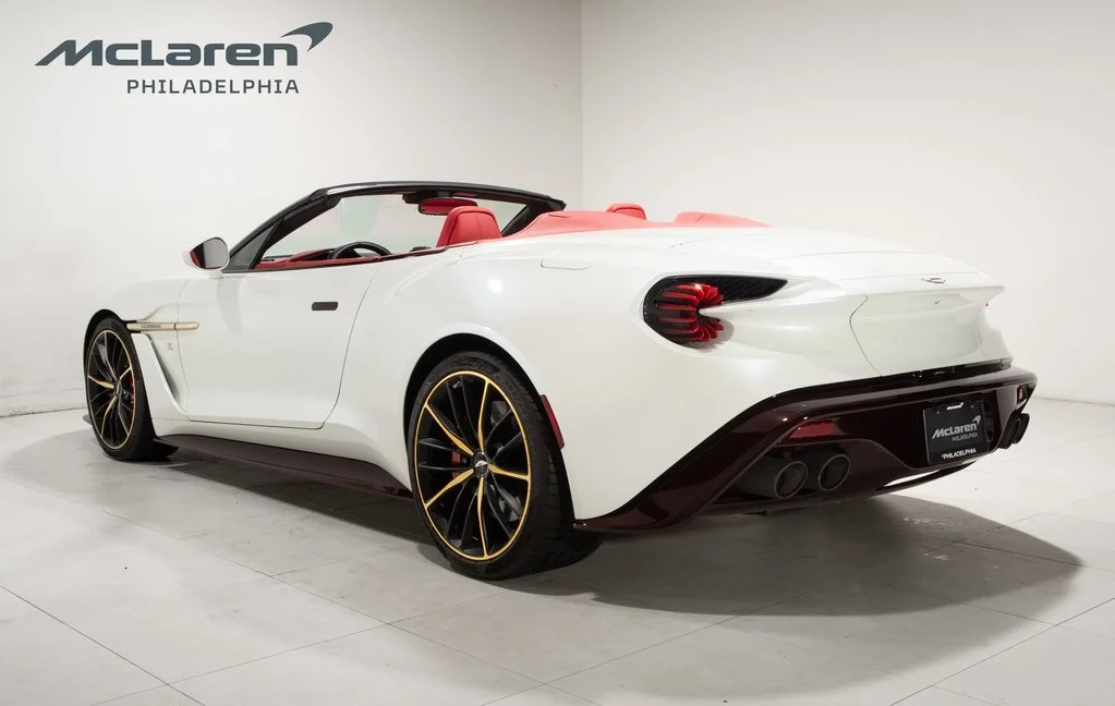 2018-aston--martin-vanquish- 2018-aston--martin-vanquish-