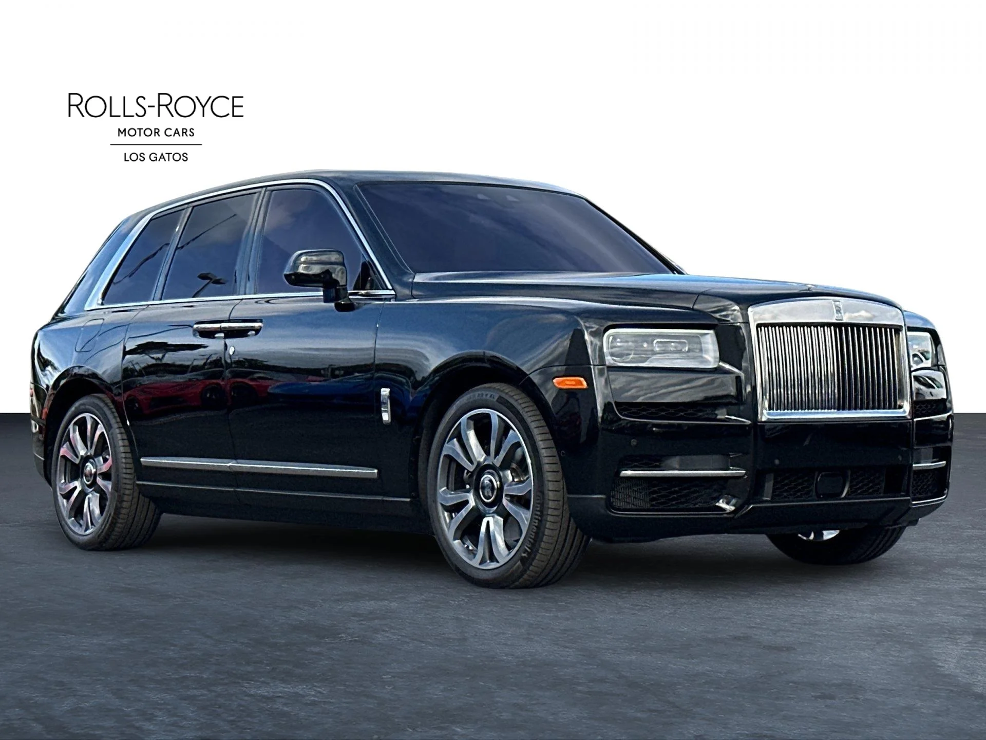 2022-rolls-royce-cullinan-