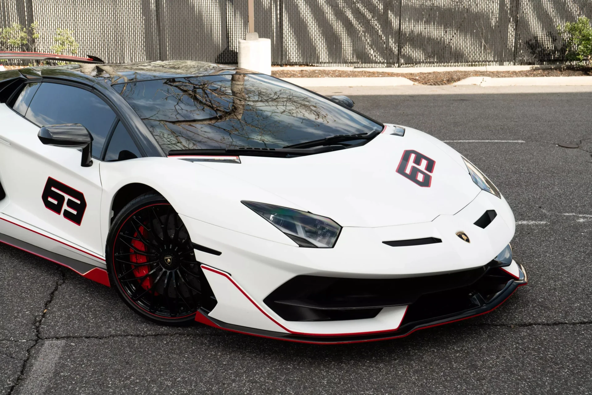 アイドロンLamborghiniAventadoSVJ63Roadster Lamborghini Aventador SVJ 63 Roadster Nero Aldebaran Black