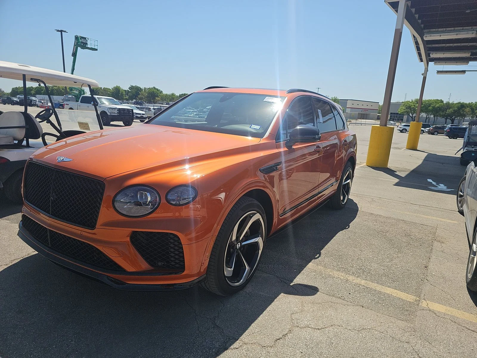 2022 Bentley Bentayga | duPont REGISTRY 2022 Bentley Bentayga | duPont REGISTRY