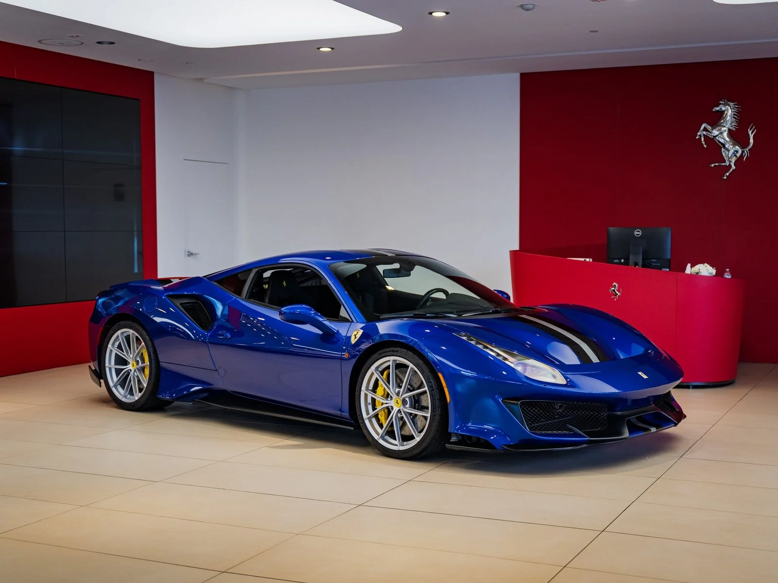 フェラーリ 488ピスタスパイダーの買取・査定相場 - 外車マスター