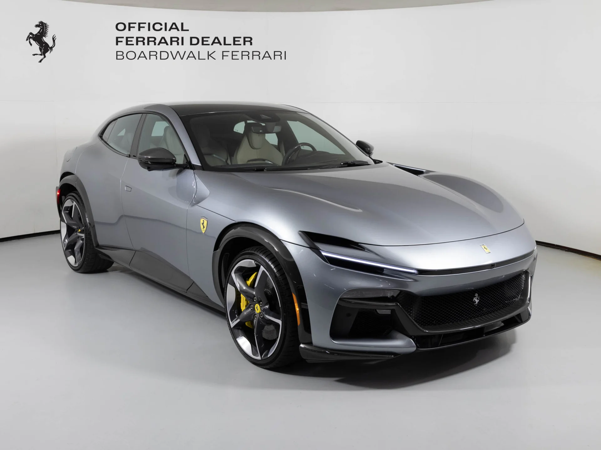 【新品未使用】Ferrari ✨Purosangue 写真カタログ5枚入り Ferrari Purosangue - Ferrari.com