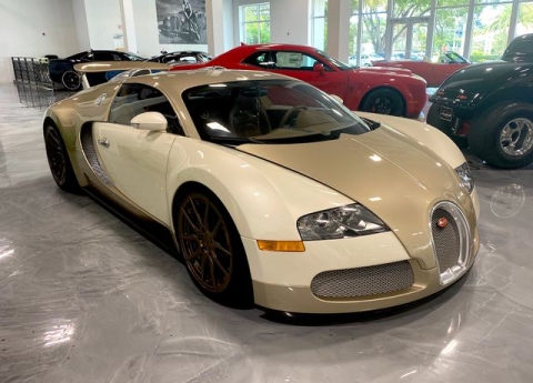2008-Bugatti-Veyron-1590000-1428781111.jpg