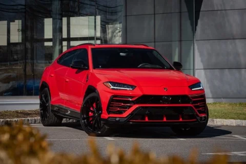 Red Lamborghini Urus For Sale | duPont REGISTRY