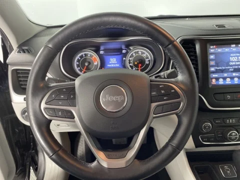 2020 Jeep Cherokee For Sale - 108600