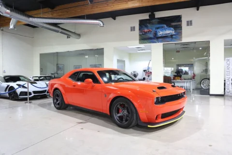 Pre owned deals dodge challenger hellcat