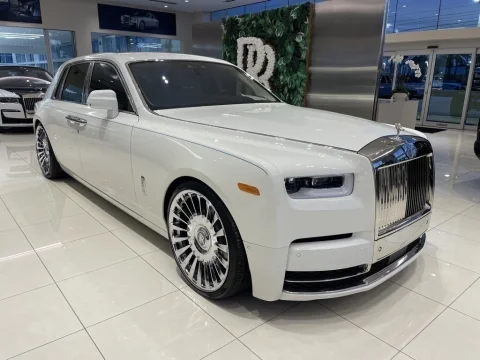 New Rolls-Royce Vehicles for Sale