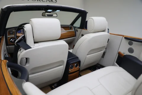 New and Pre-owned Rolls-Royce Phantom Drophead Coupe for Sale