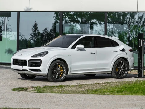 Porsche cayenne e hybrid for deals sale