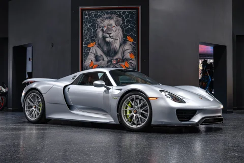 2015 Porsche 918 Spyder with Weissach Package