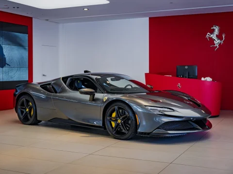 2024-ferrari-sf90--stradale-
