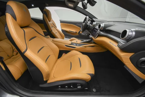 Ferrari GTC4Lusso For Sale | duPont REGISTRY