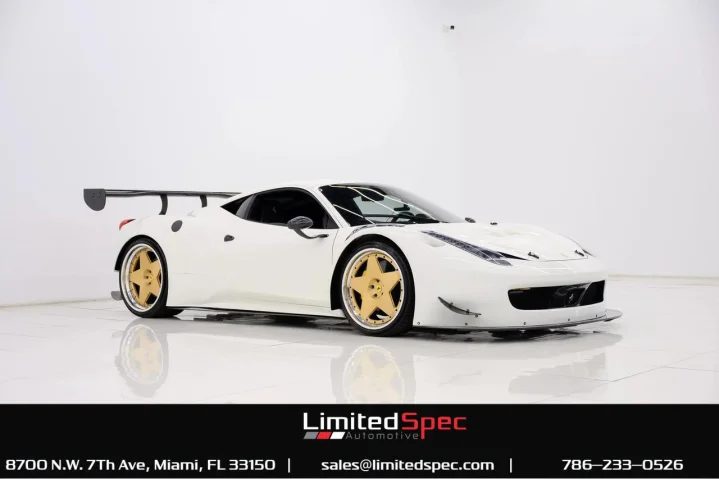 1/18 モデルカー hot wheels Ferrari フェラーリ 458 Italia F