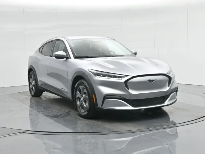 2021-ford-mustang--mach-e-
