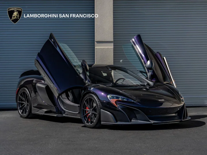2016 McLaren 675LT