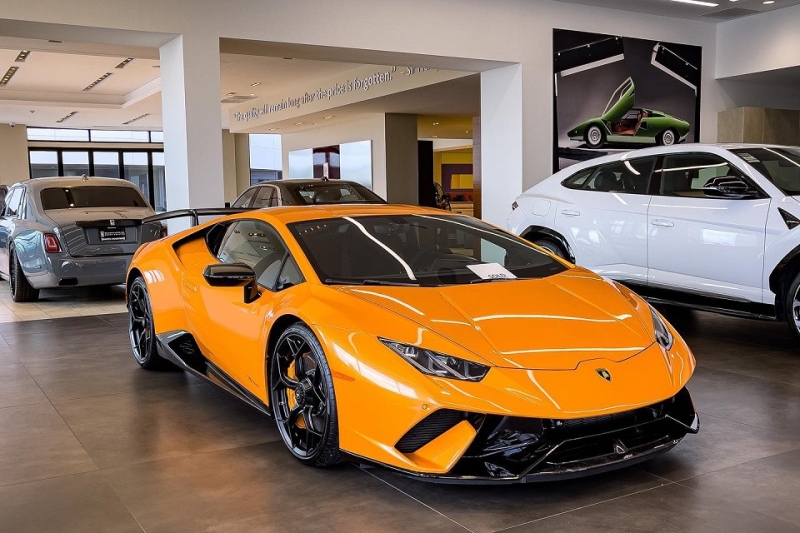 Lamborghini Houston, 13921 North Freeway, , Houston- Reviews, Info