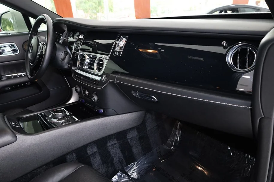 The RollsRoyce Ghost Everything We Know About the GameChanging Luxury  Sedan