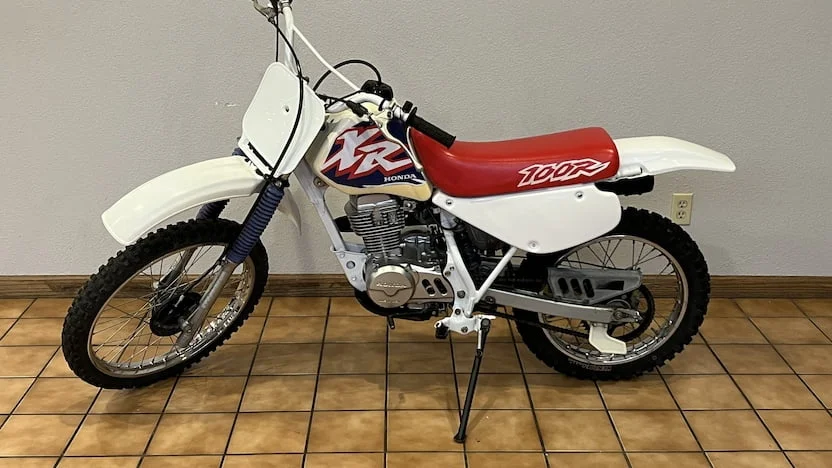 1983 xr100