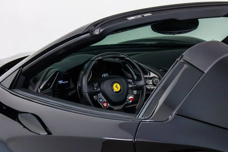 Ferrari 488 spider ショルダーバッグ 新品　未使用品