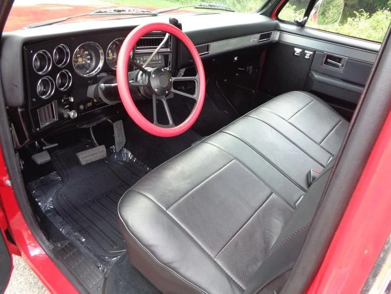 1983 chevy truck interior