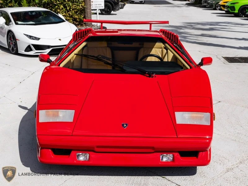 Lamborghini Countach (1982). Une rare 5000 S à vendre et à remonter !
