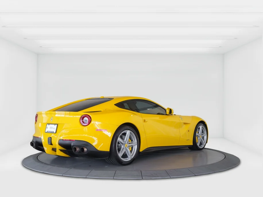 Pre-Owned 2016 Ferrari F12 Berlinetta For Sale ()