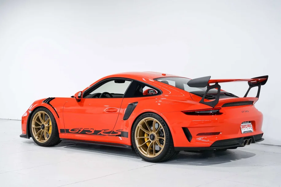 2019-porsche-911-259900-1902752821.webp