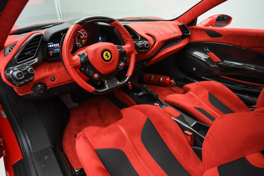 Ferrari 488 Specs, 488 GTB, Spider, Pista, Pista Spider