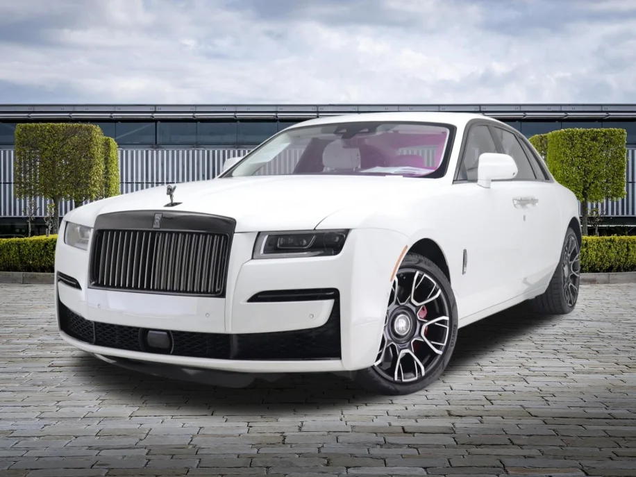 2021 Rolls-Royce Ghost also gets longer-wheelbase Extended model - CNET