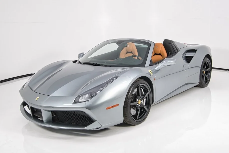 Ferrari 488 Spyder 2018 por R$ 3.300.000, Curitiba, PR - ID: 6326678