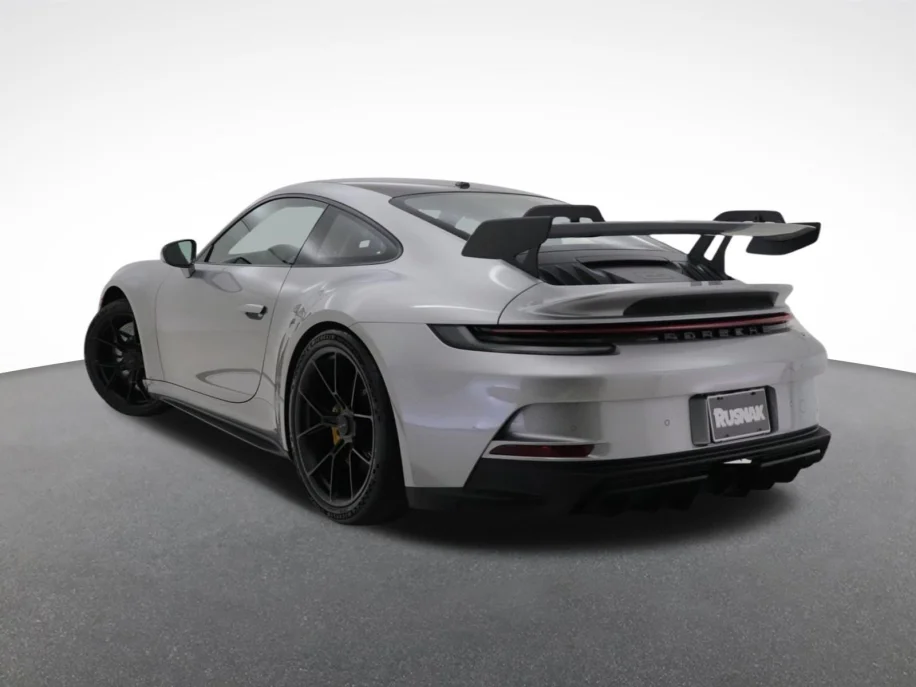 New and Pre-owned Porsche 911 GT3 for Sale near