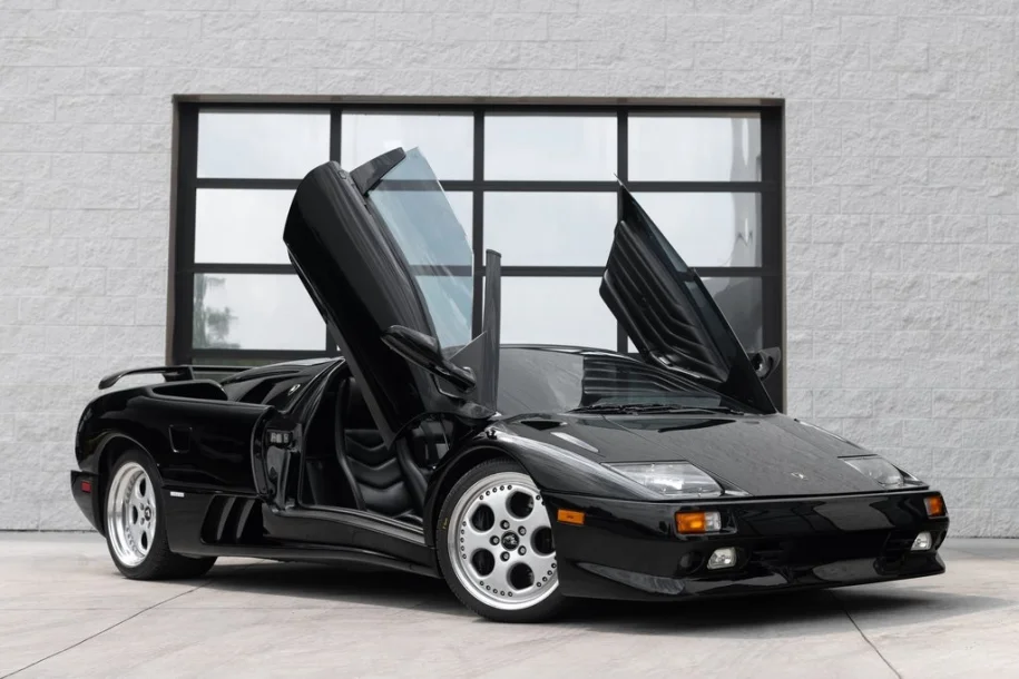 New and Pre-owned Lamborghini Diablo for Sale