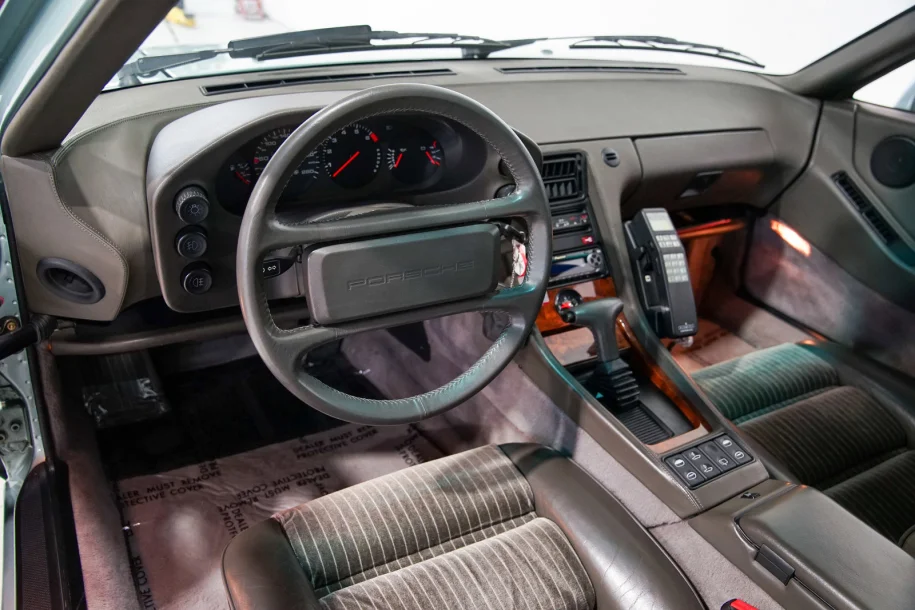 1985-porsche-928-99900-173970020.webp
