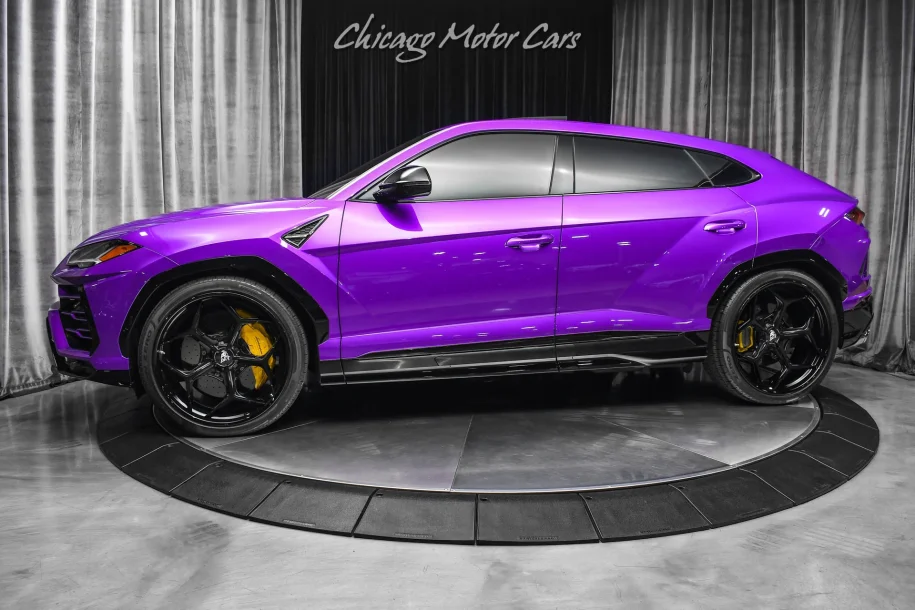 2021 Lamborghini Urus | duPont REGISTRY