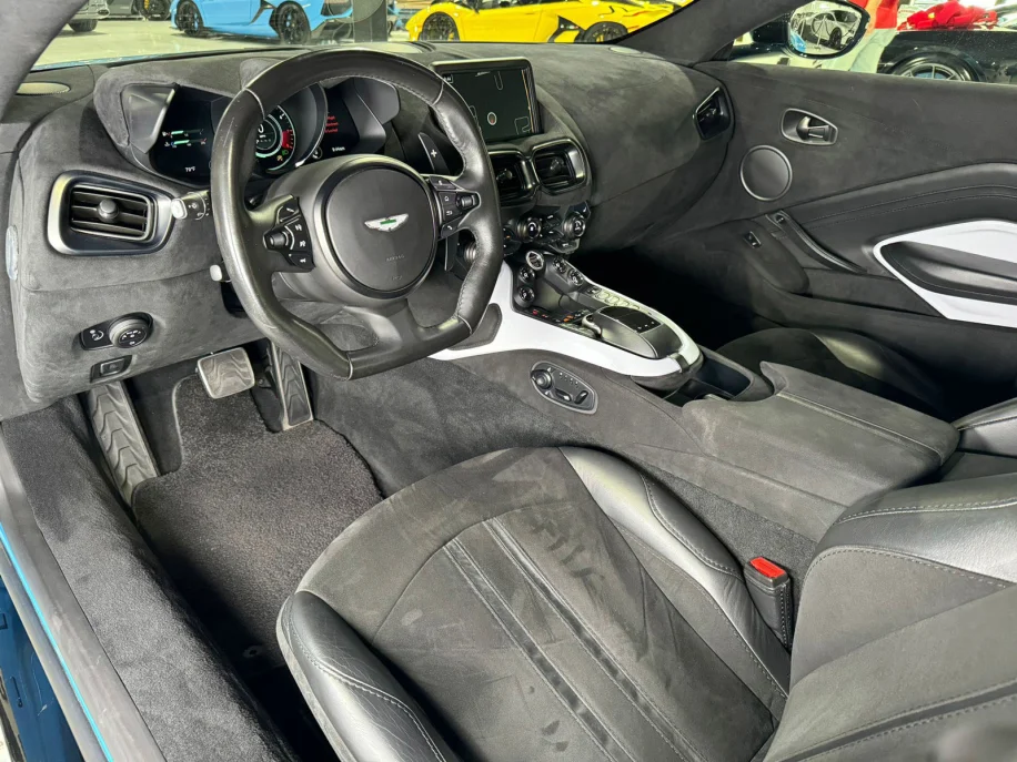 2019-aston--martin-vantage-89998-5471777
