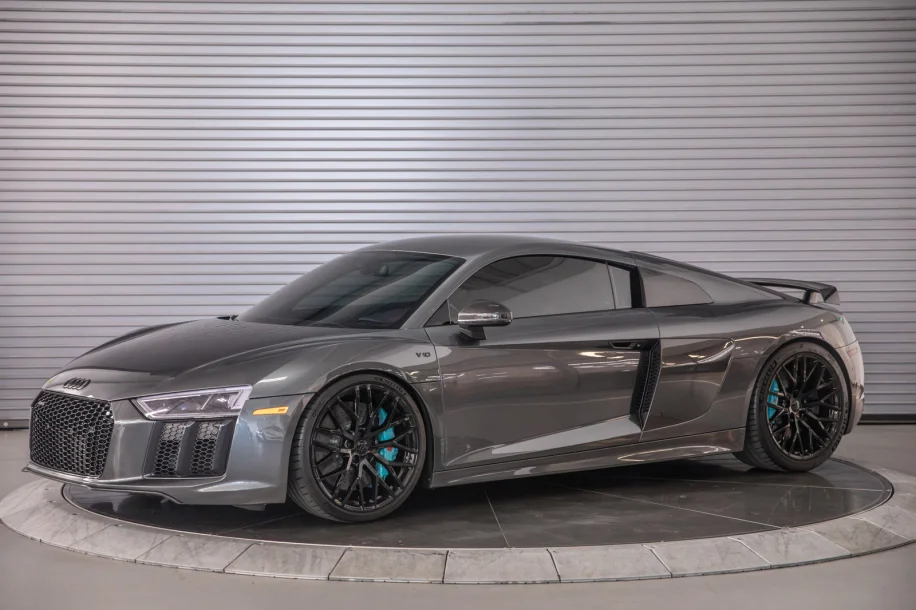 2017 Audi R8 | duPont REGISTRY