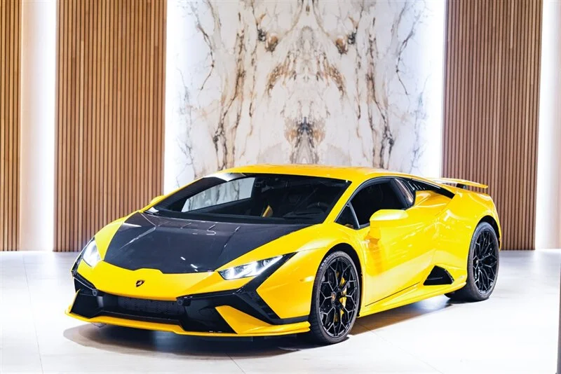 2023 Huracan Tecnica duPont REGISTRY