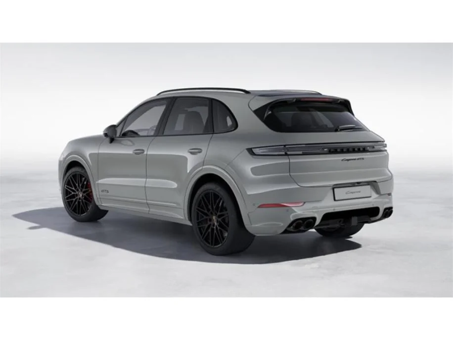 2025 Porsche Cayenne GTS duPont REGISTRY