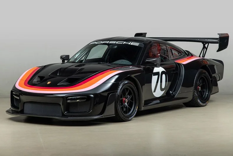 New and Pre-owned Porsche 935 for Sale