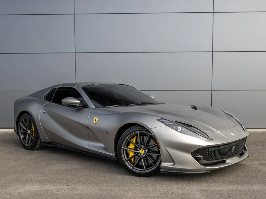 2021 Ferrari 812 GTS | duPont REGISTRY