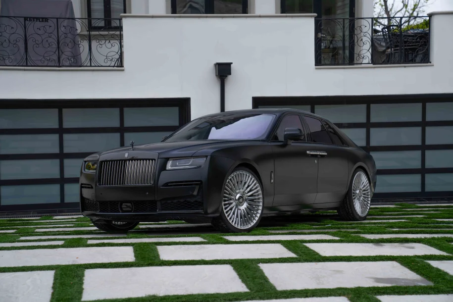 2023 Rolls Royce Ghost Dupont Registry