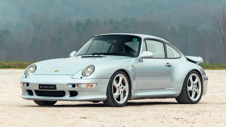New and Pre-owned Porsche 911 R for Sale