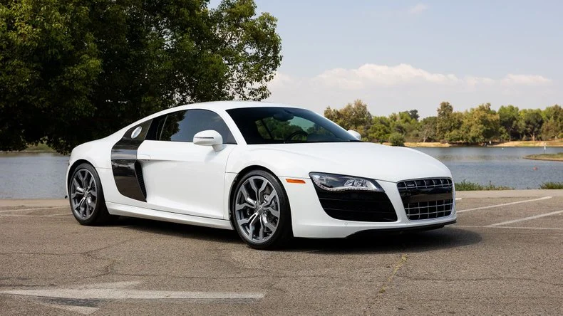 2010 Audi R8 | duPont REGISTRY