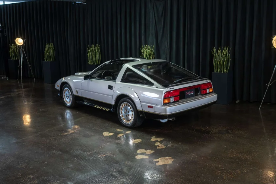 都様　12点セット No Reserve: 46k-Mile 1984 Nissan 300ZX Turbo 5-Speed for sale on