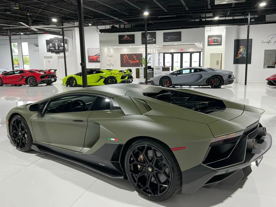 2022 Lamborghini Aventador For Sale - 63280