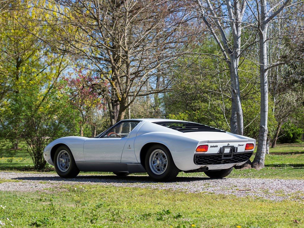 Lamborghini Miura For Sale | duPont REGISTRY