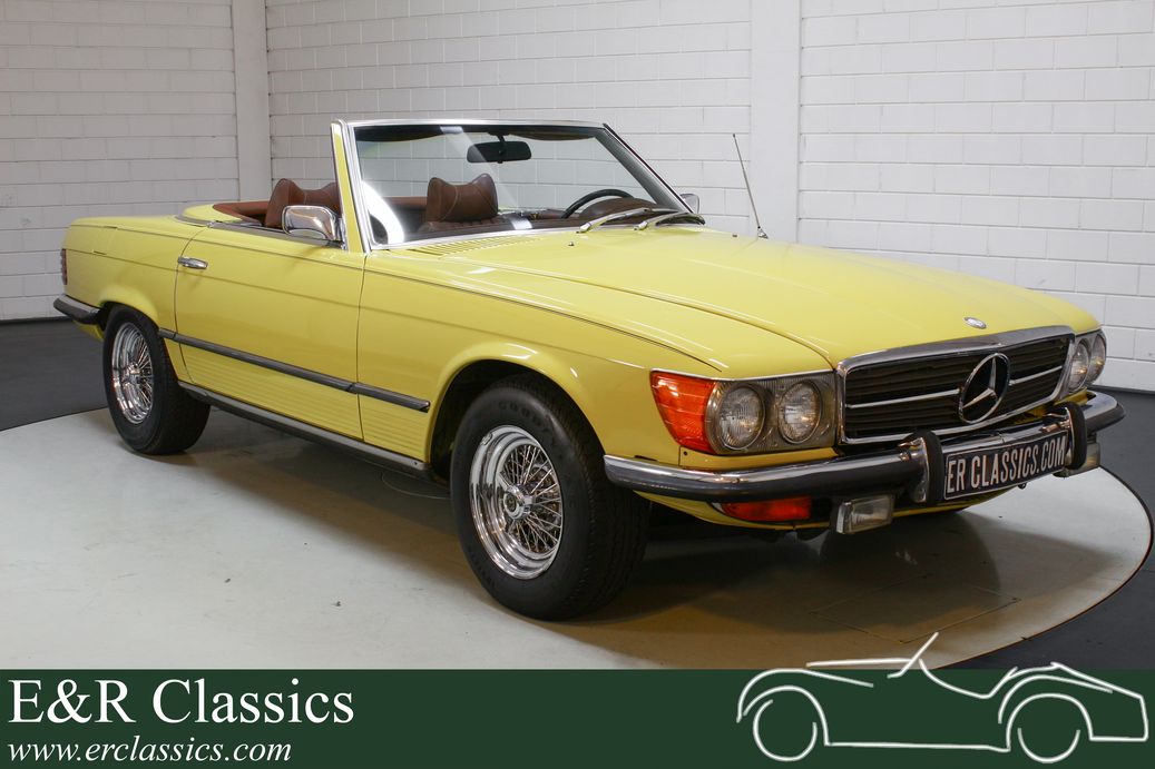 Mercedes-Benz CLK 230 cabriolet for sale at ERclassics