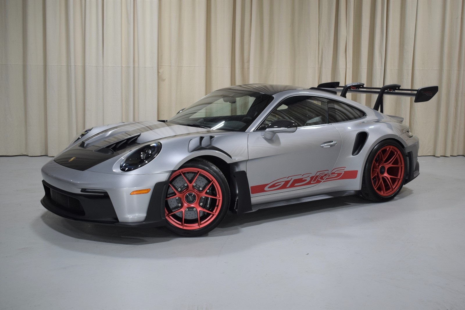 絶版 ポルシェ特注 PORSHE 911 GT3 RSR ハイエンド 楽天市場】ポルシェ特注 スパーク 1/18 ポルシェ 911 GT3 R