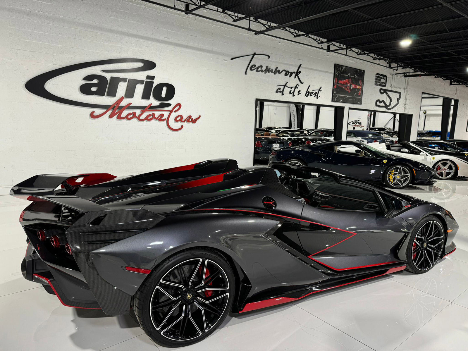 2021 Lamborghini Sian Roadster | duPont REGISTRY